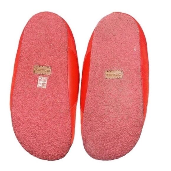 Coach Red Quilted Nylon Slip-on Slippers(Size 9B) - Picture 4 of 10